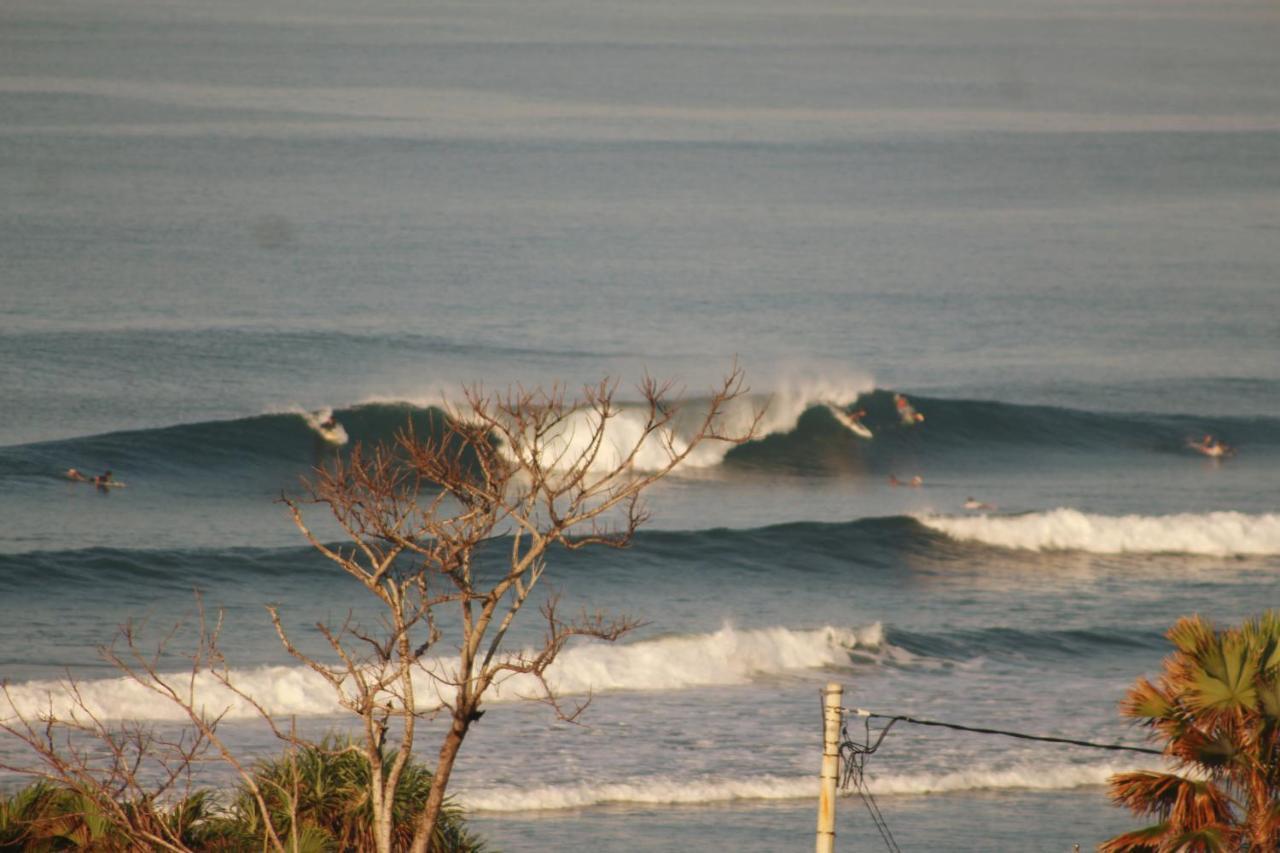 Jungle House - Surf & Stay Pulukan Dış mekan fotoğraf