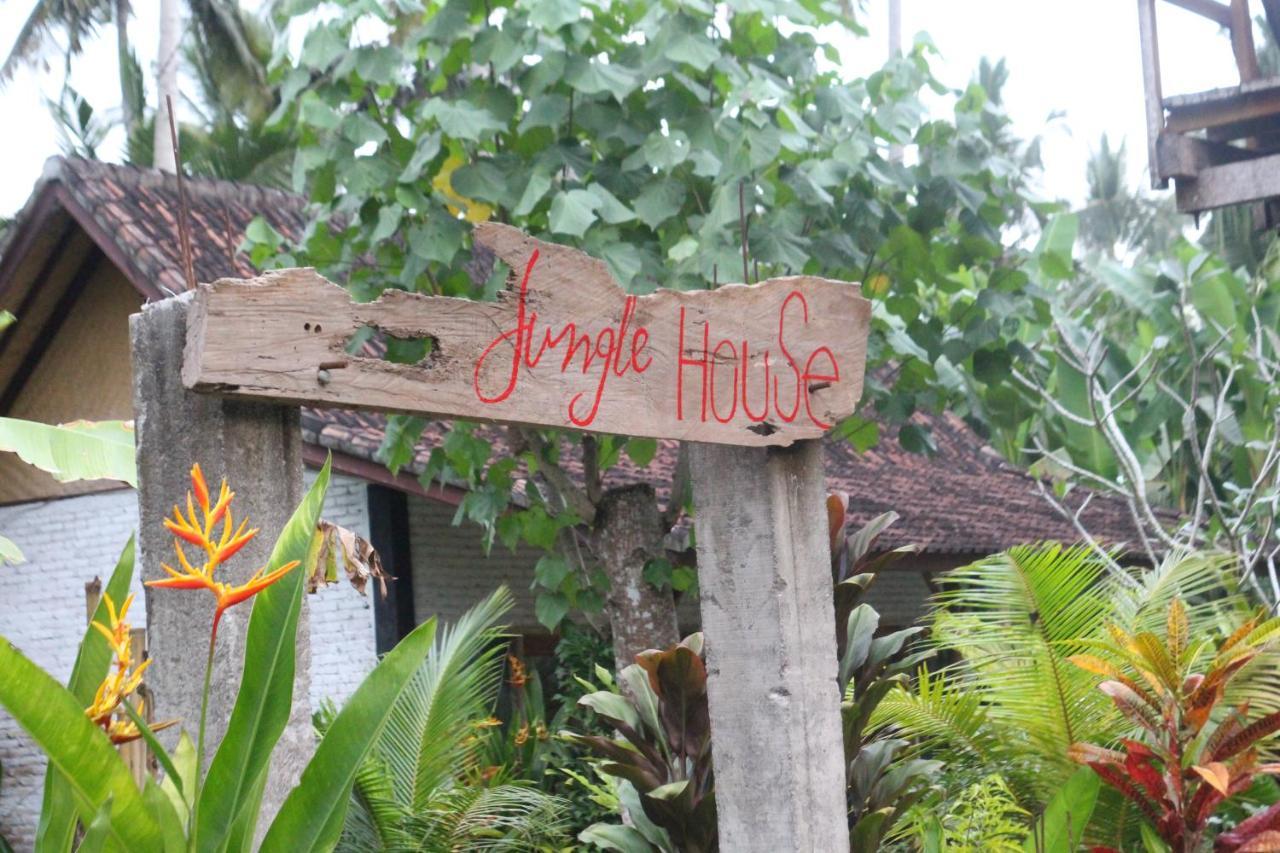 Jungle House - Surf & Stay Pulukan Dış mekan fotoğraf