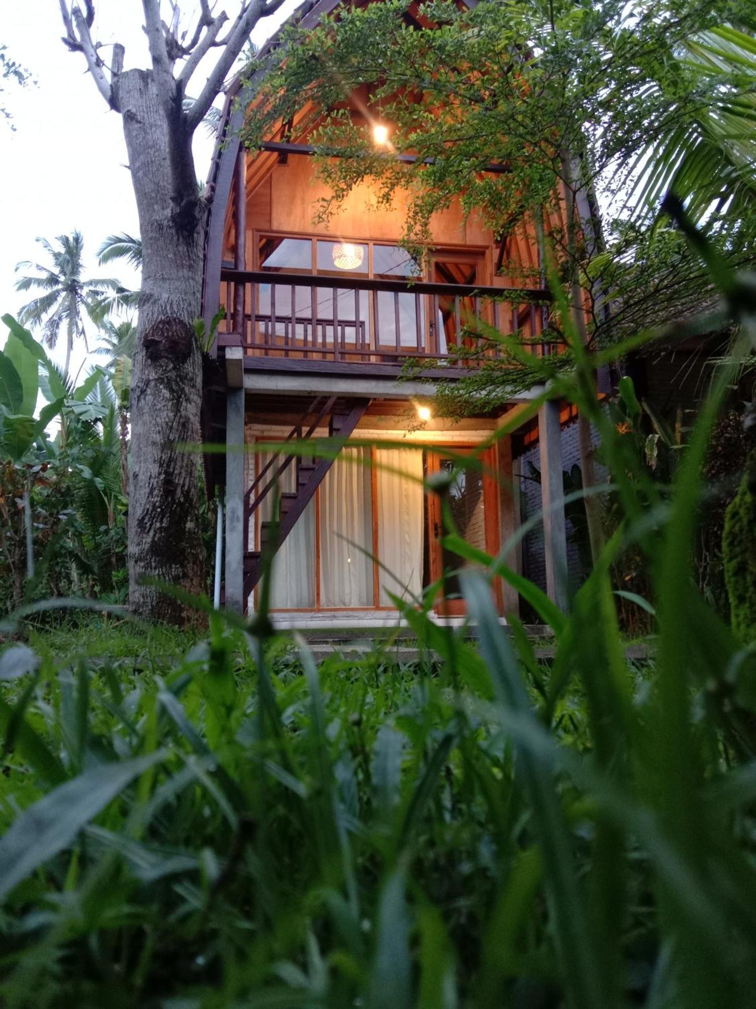 Jungle House - Surf & Stay Pulukan Dış mekan fotoğraf